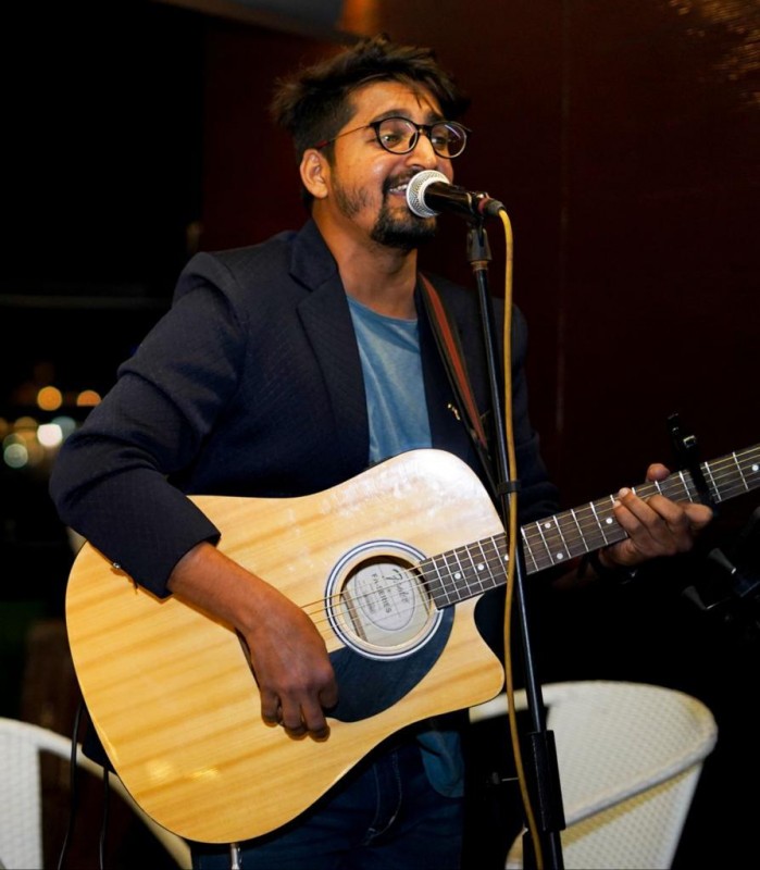  Live Guitarist Male Female corparet event Jaipur Rajasthan